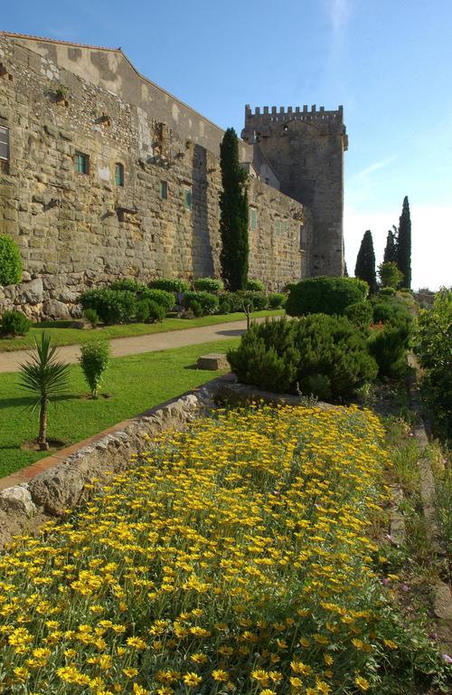 Hostal Alhambra Tarragona Hostel Exterior photo